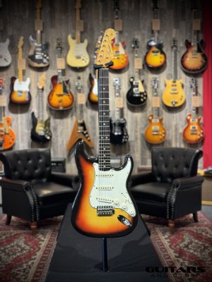 1965 Fender Stratocaster 3-Tone Sunburst L-Series PRE-CBS