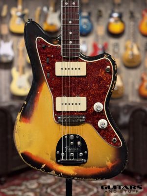 1966 Fender Jazzmaster 3-Tone Sunburst