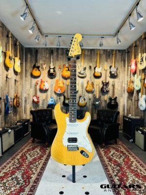 2004 Fender Highway One HSS Stratocaster Amber