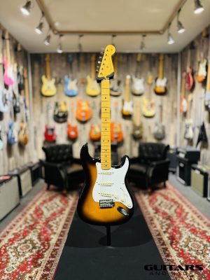 2007 Fender Classic Series ’50s Stratocaster 2-Color Sunburst