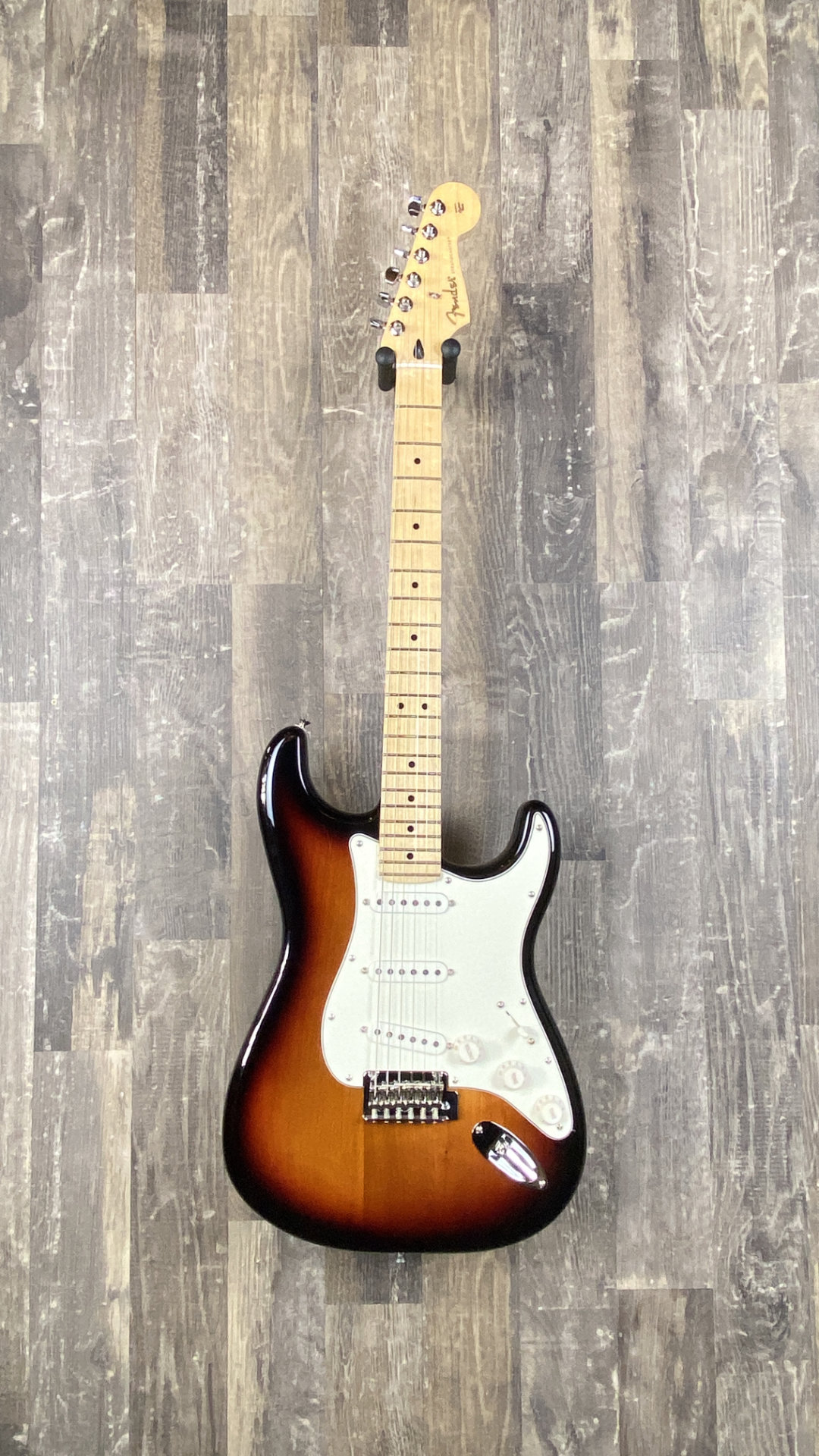 Fender Player Stratocaster MN 3 Tone Sunburst