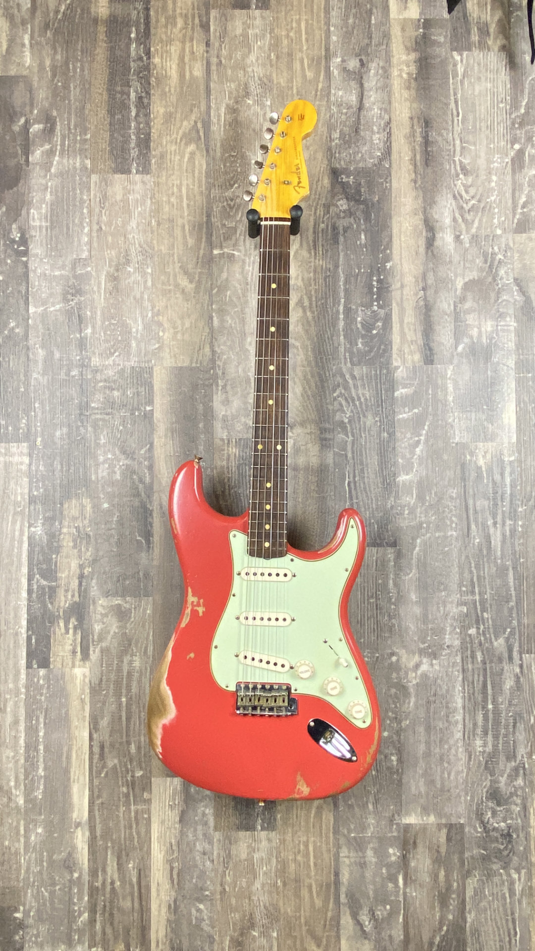 Fender Custom Shop 60 Stratocaster Heavy Relic Fiesta Red