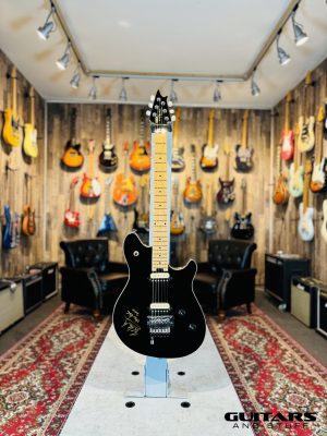 EVH Wolfgang Special Eddie Van Halen Signed Black