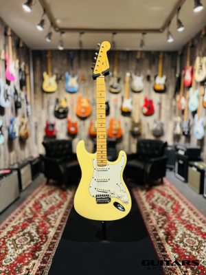 2001 Fender Richie Sambora Signature MKII Stratocaster Vintage White