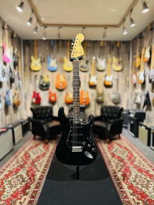 Squier SQ Stratocaster 83/84 Black MIJ